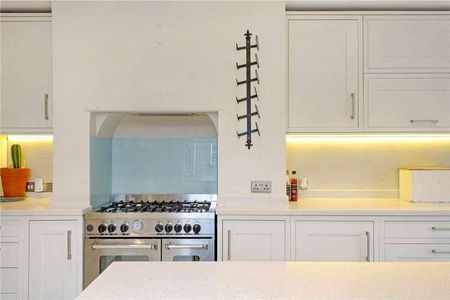 Klea Avenue, London, SW4 - Photo 5