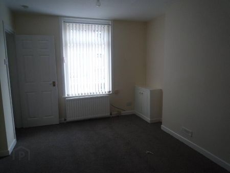 13 Ebor Drive, Belfast, BT12 6NR - Photo 4