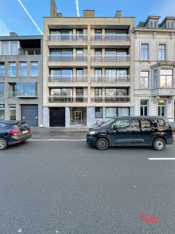 Instapklaar appartement met 2 slaapkamers en terras - Photo 2