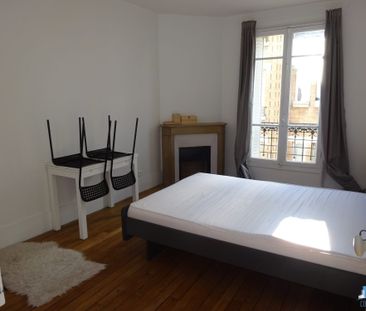 Location Appartement 2 pièces 42m² COURBEVOIE 92400 - Photo 2