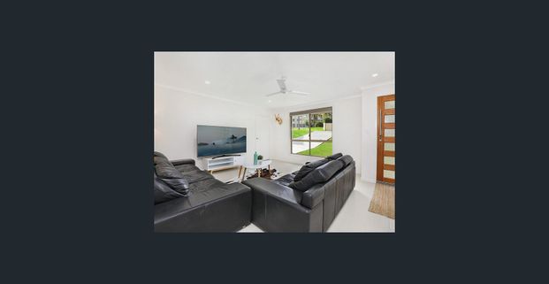Mooloolaba Family Home - Photo 1