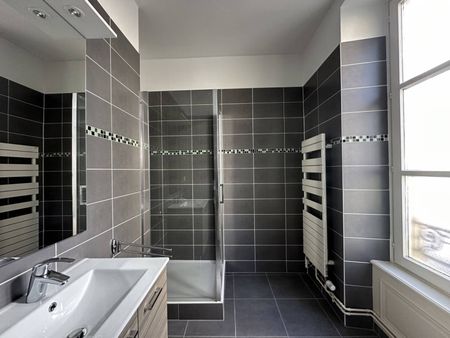 À LOUER ! Agréable appartement 6 pièces situé non loin du musée d'Art Moderne et de la Gare de Strasbourg - Photo 5