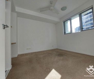 $490 only! Unfurnished One Bed Apartment For Rent, South Brisbane QLD - Photo 5