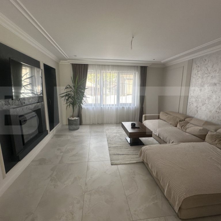 Casa tip D+P+E, 330 mp, 400 mp teren, zona Semicentrală - Photo 1