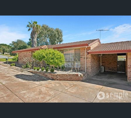 1/126 Gilbertson Road, Kardinya, WA 6163 - Photo 1