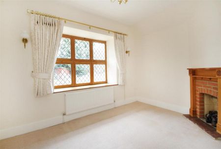 2 bedroom detached house to rent - Photo 2