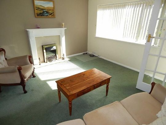 3 Bedroom Semi Detached To Let - Photo 1
