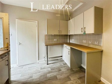 1 bedroom flat to rent - Photo 5