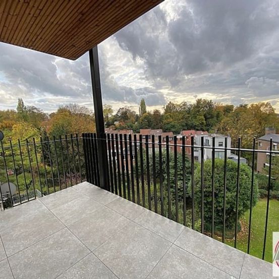 Appartement te huur - Photo 1