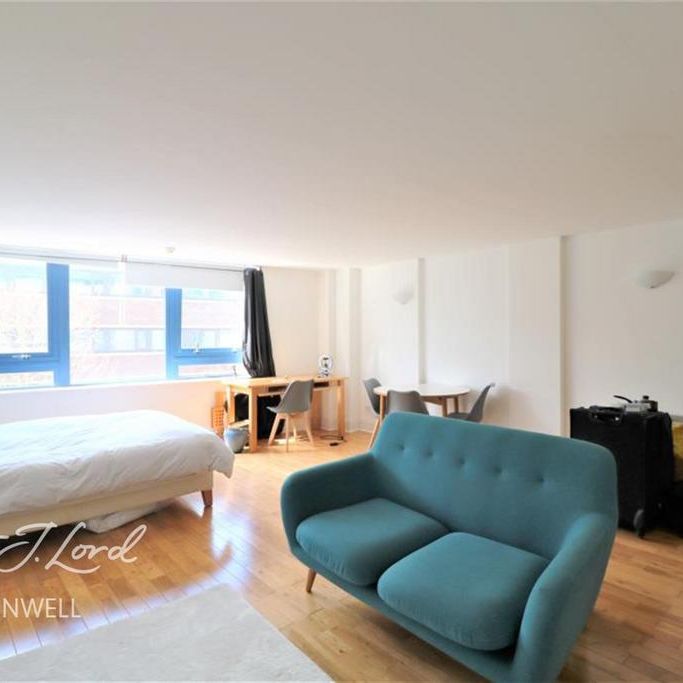 1 bedroom flat to rent - Photo 1