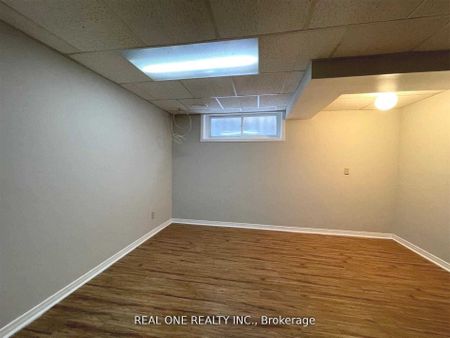 For Lease - 17 Valleycrest Avenue, Markham, Ontario - Photo 5