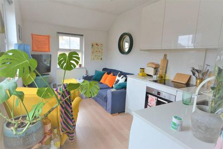 1 bedroom maisonette to rent - Photo 2