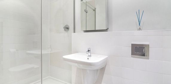 Lexington Street, Soho, W1F, London - Photo 2