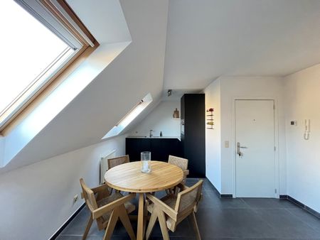 Dakappartement te huur in Scheldewindeke - Photo 5