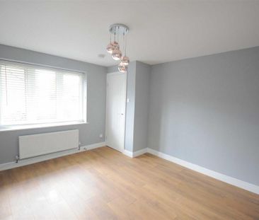 3 bedroom detached house to rent - Photo 1