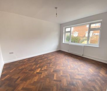 2 bedroom maisonette to rent - Photo 3