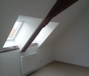 schöne 3-Zimmer-Wohnung mit möblierter Küche im Zentrum von Schärding - Photo 2