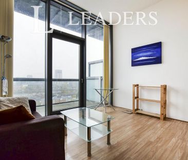 Studio to rent - Photo 3