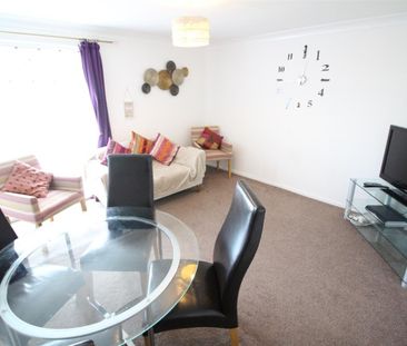 2 Bedroom Flat - First Floor - Photo 6