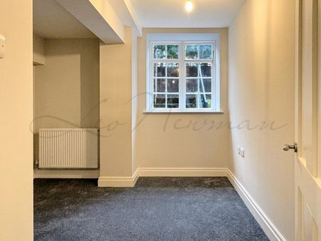 Meadway, Hampstead Garden Suburb, NW11 - Photo 2