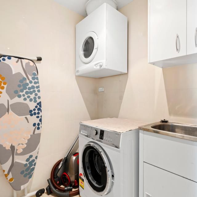 Furnished Apartment with Ocean Views - Photo 1