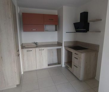 Location Appartement 2 pièces 44m² THONON LES BAINS 74200 - Photo 2