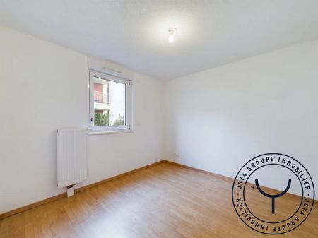 Superbe appartement avec jardin et terrasse à deux pas du centr - Photo 3