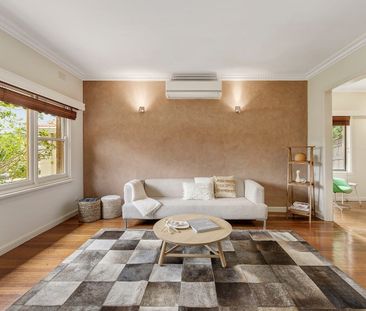 Spacious Four-Bedroom Home & Generous Outdoor Space - Photo 1