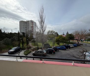 Apartamento T3 em Lisboa - Photo 2