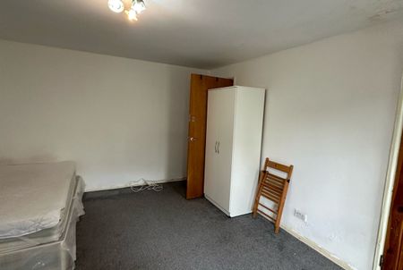 Burgos Grove SE108LL - Photo 3
