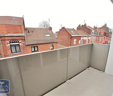 Location Appartement 2 pièces 46m² LILLE 59000 - Photo 4