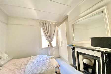 Sackville Road, Hove - Photo 4