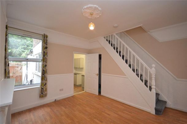 3 bedroom terraced house to rent - Photo 1