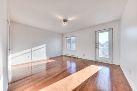 Nouveauté sur le marché Appartement à louer - Laval (Duvernay) (Val des Brises) - Photo 2