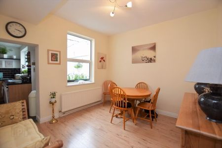 13 Ferguson Drive, Belfast, BT4 2AZ - Photo 2