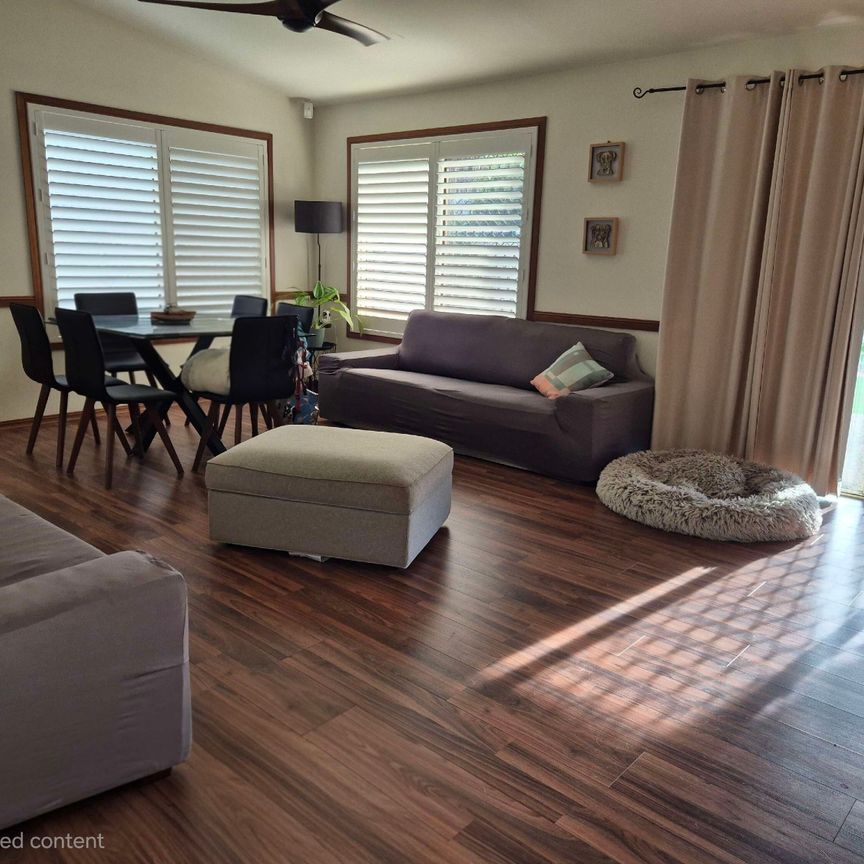 Wellington Point - Photo 1