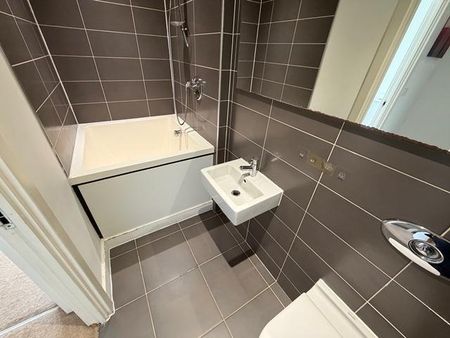 2 bedroom duplex to rent - Photo 5