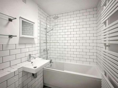 Glenda Court, Norwich, NR5 - Photo 4