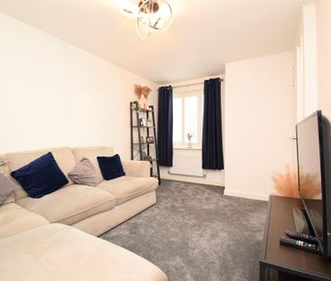 2 bedroom detached house to rent - Photo 6