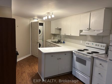 1975 Fairport Road #Bsmt - Photo 4