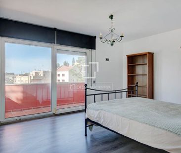 Esplugues de Llobregat, Catalonia 08950 - Photo 2