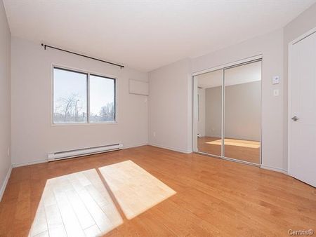 Boul. des Roseraies, H1M 3R6, Montréal - Photo 3