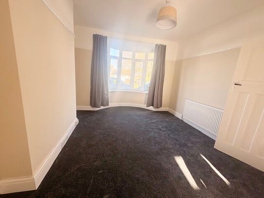 Dovedale Road, Plymouth - Photo 1