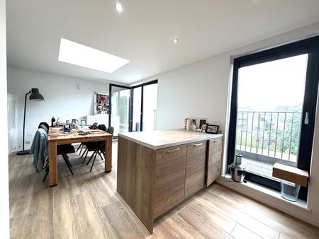 Appartement te huur - Foto 4