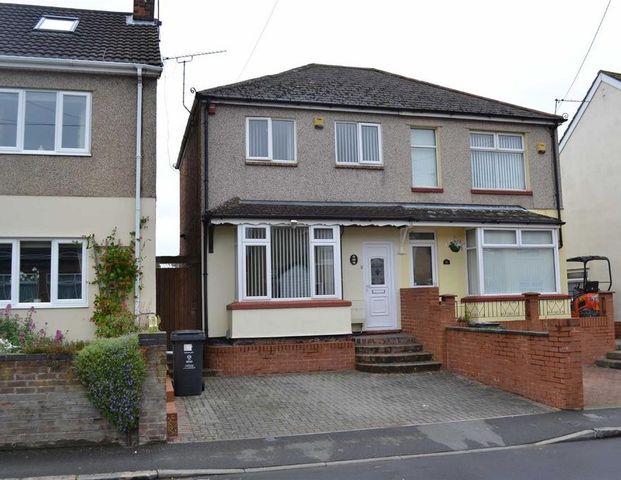 3 bedroom semi-detached house to rent - Photo 1
