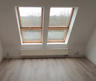 2-Zimmer-Dachgeschoss-Wohnung in ruhiger und beliebter Wohnlage zu ... - Photo 6