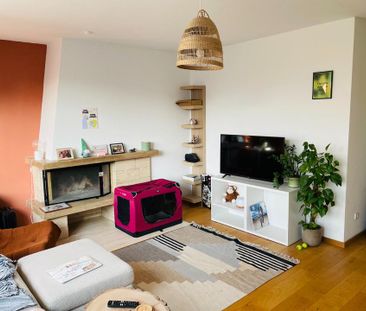 D-NIEDERKASSEL - Reizende 2-Zimmerwohnung mit off. Kamin, Einbau-Kü... - Foto 1