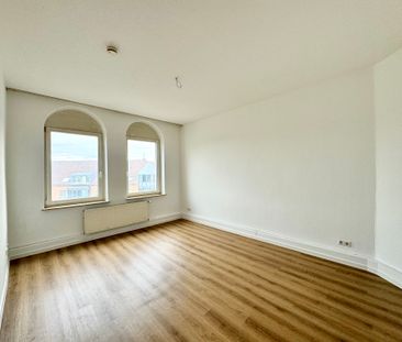 Großzügige & helle 3-Zimmer-Altbauwohnung mit Charme - Photo 1