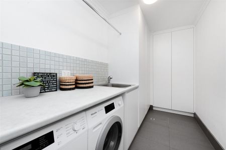W4/780 Bourke Street, Redfern NSW 2016 - Apartment For Rent | Domain - Photo 2