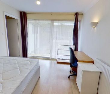 4 bedroom terraced house to rent - Photo 3